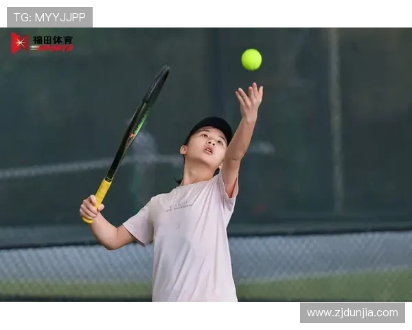 深圳网球队选拔赛背后的拼搏故事与成长历程揭秘