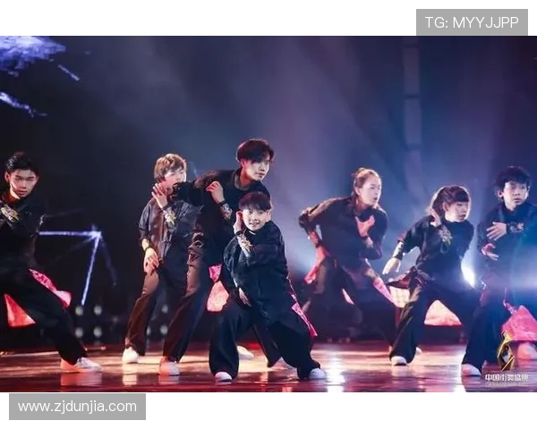 重庆街舞队的进攻体系解析与街舞战术创新探索 重庆街舞队的进攻体系解析与街舞战术创新探索